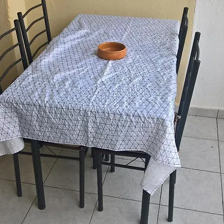 House Anna דירה ניקיטי