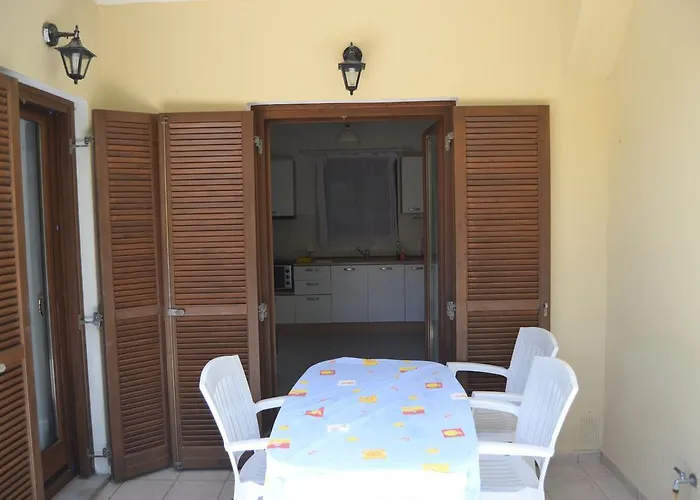 House Anna Nikiti (Sithonia)